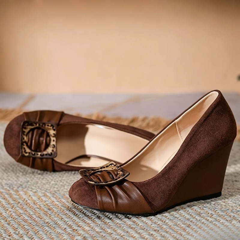 Women Shoes Wedges - Sandal Wedge Wanita dengan Desain Retro,