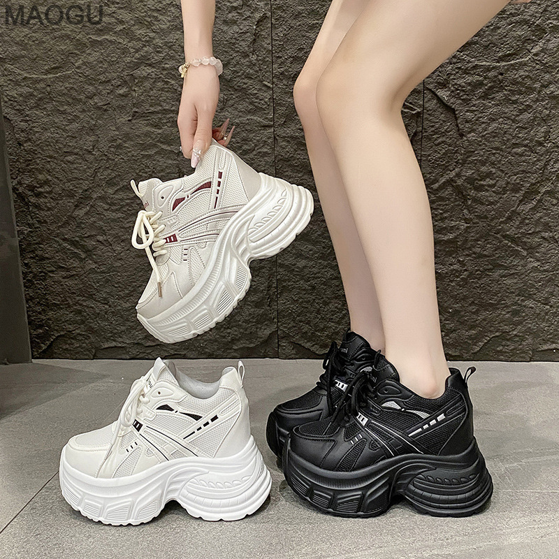 Sepatu Sneakers Wanita Bertumi - Women Shoes Store ulasan dan harga
