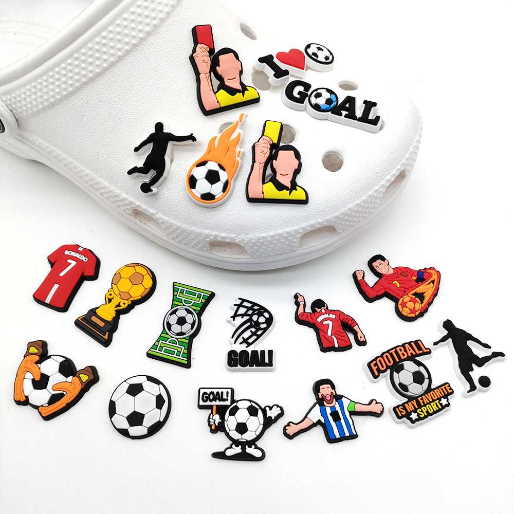 St jimat sepatu sepak bola Pin - Croc Style Clog ulasan dan harga